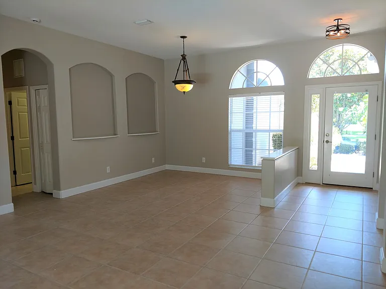 919 Scherer Way — Photo 5