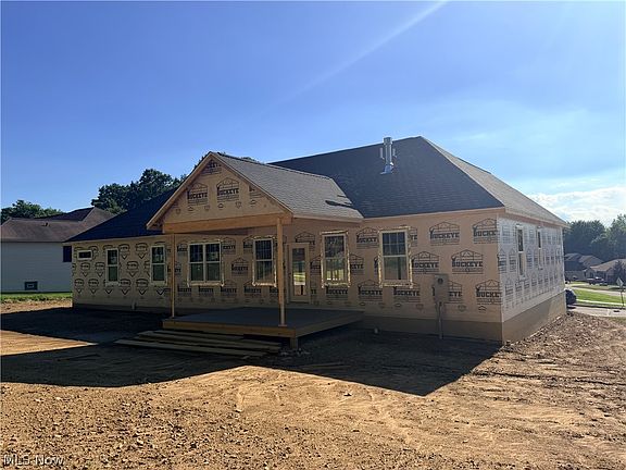 5th image of 2745 Hickory Ct