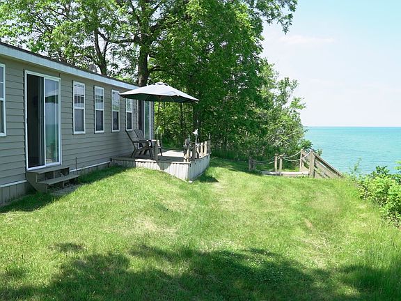 4th image of 5456 N Lakeshore Dr