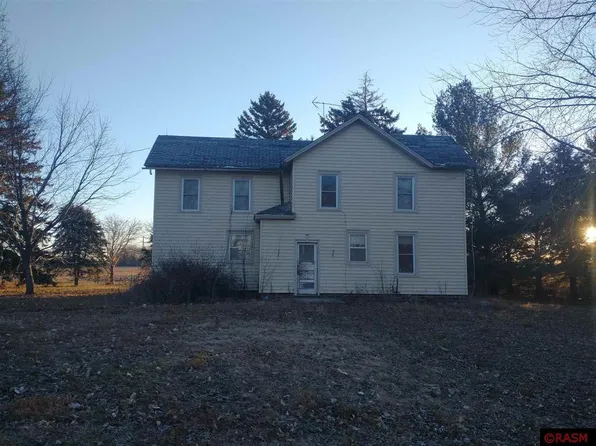 27411 280th Ave, Sleepy Eye, MN 56085