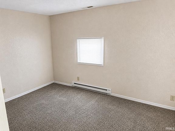 4th image of 1307 S Ebright St