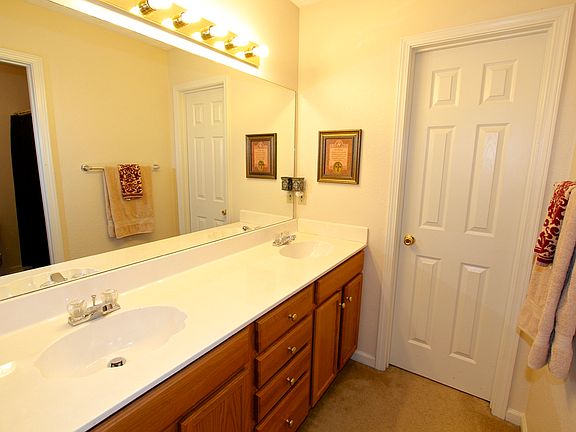 5th image of 125 Crooked Creek Dr