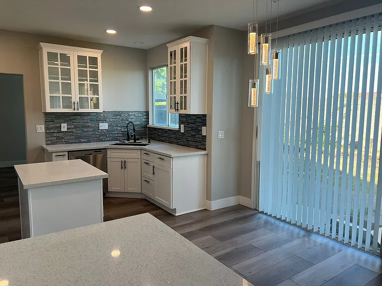 517 Fifteen Mile Dr — Photo 13