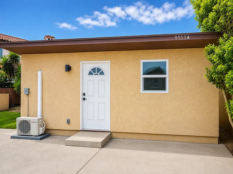 9555 La Villa St — Photo 1