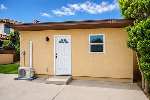 9555 La Villa St Photo 1