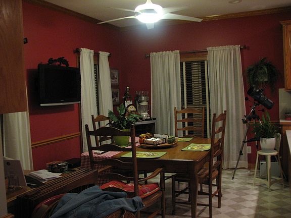 Breakfast nook 