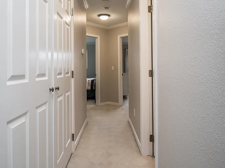 4 W La Quinta Ct — Photo 28