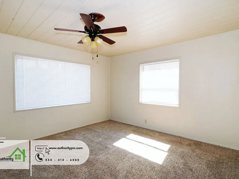 1830 Rosaline Ave — Photo 12