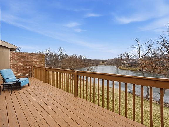 3rd image of 54 Village Woods Dr