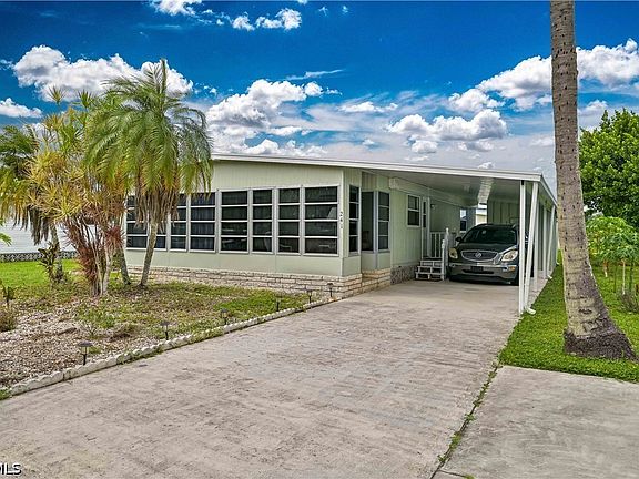 3rd image of 241 Indian Key Ln
