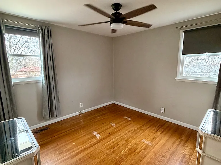 134 Two Valley Rd — Photo 10