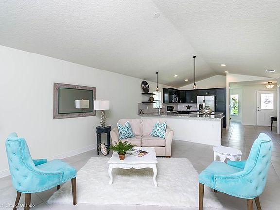 5th image of 30521 Island Club Dr