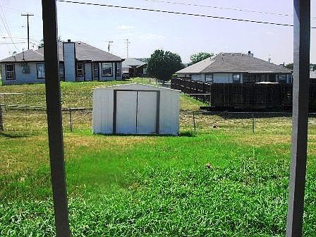 2nd image of 203 Wagontrain Cir