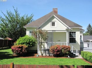 100 Beatrice Ave, Gladstone, OR 97027