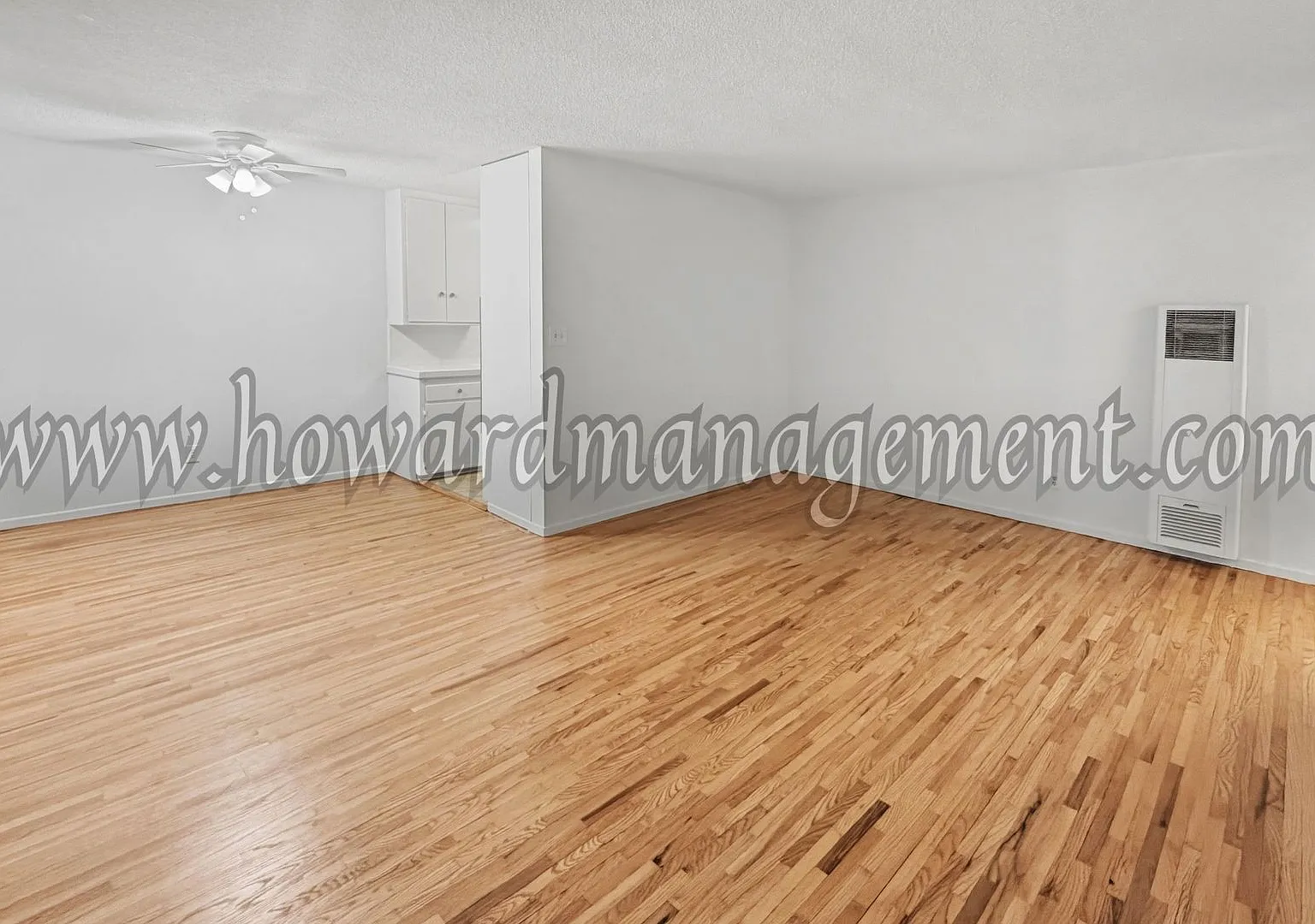 1405 Barry — Photo 4
