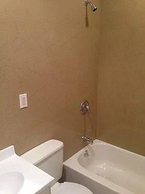 Rented by Elysee Brokerage | media 2