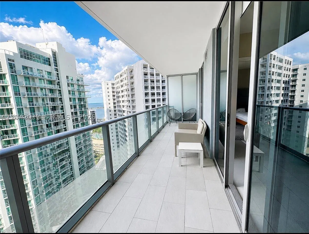 Brickellhouse Condo — Photo 2