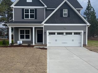 33 Shadybrook Dr, Benson, NC 27504