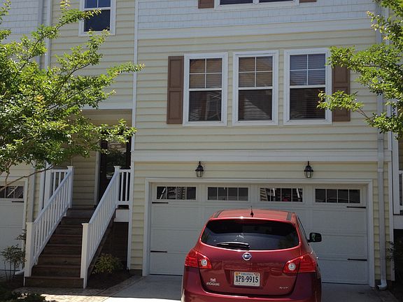 4th image of 5557 Taylors Walke Ln