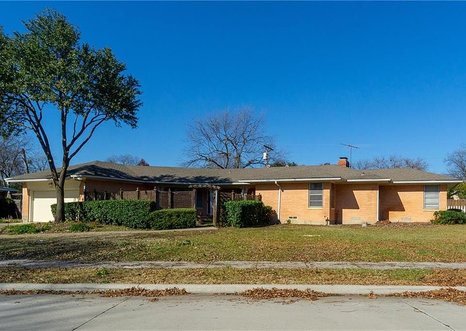 1st image of 425 Grace Dr