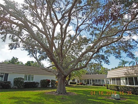 3rd image of 5522 Riverbluff Cir #V-15