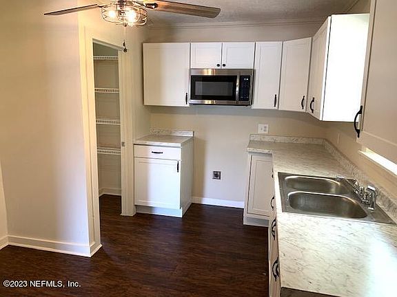 4th image of 2274 W 13TH Street