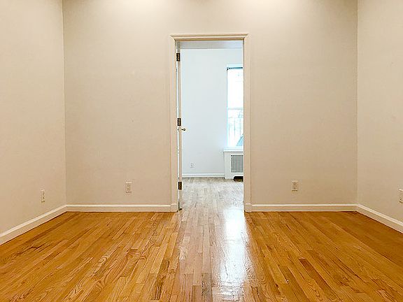 3rd image of 320 E 81st St APT 5