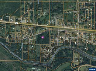 W Central Fir St, Mill City, OR 97360