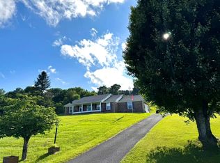 331 Music Fest Rd, Cedar Bluff, VA 24609