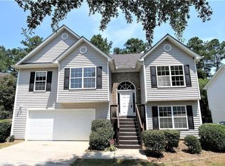 1435 Stephens Pond Vw, Loganville, GA