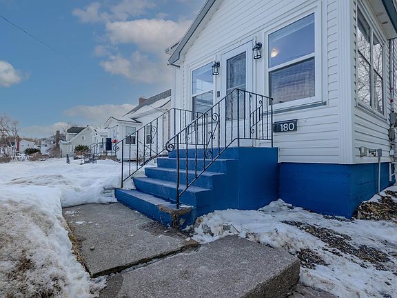 3rd image of 180 Cottage Rd