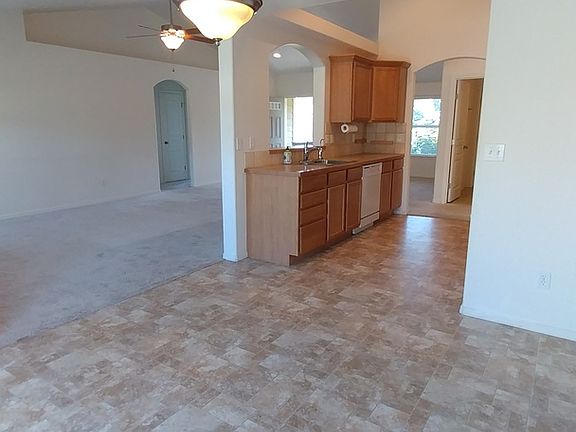 2nd image of 5219 Monica St
