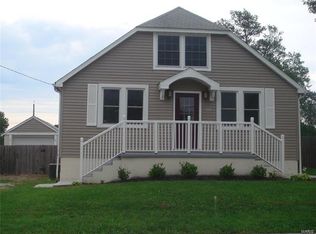 702 S Walnut St, Gerald, MO 63037