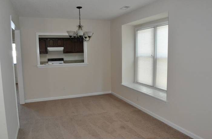 2nd image of 1321 Fernside Ct