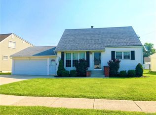 59 Canisius Ct, Depew, NY 14043