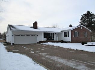 7007 Westwood Dr, North Kingsville, OH 44030