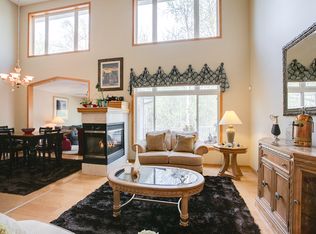 7572 Arbor Ln, Savage, MN 55378