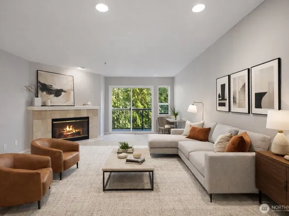 15615 Waynita Way #B-303, Bothell, WA 98011