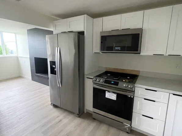 (undisclosed Address), Seattle, WA 98198