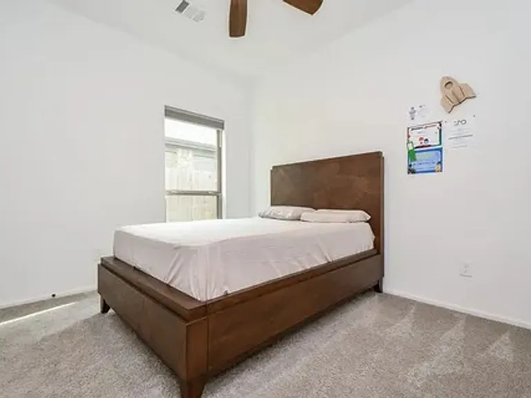 10423 Mira Terace Trl — Photo 25