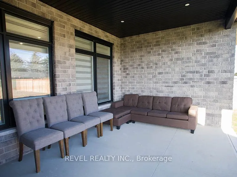14 Bowen Pl — Photo 31
