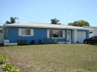 1749 Greenlea Dr, Clearwater, FL 33755