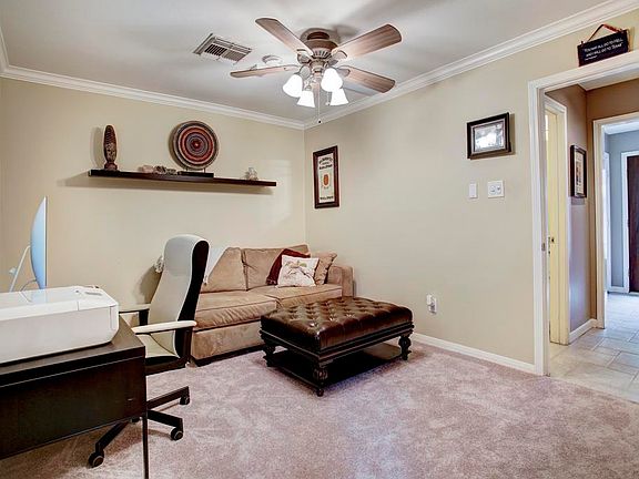 5th image of 4103 Blossom St Unit A