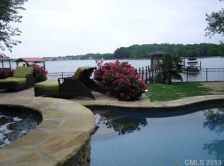16730 Fidler Ln, Cornelius, NC 28031