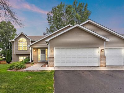 2891 Meadow Brook Dr, Woodbury, MN, 55125