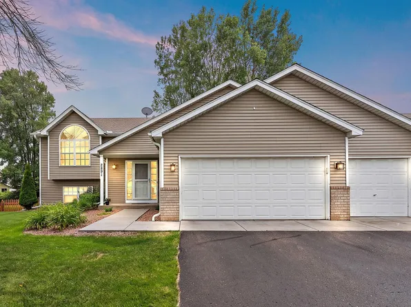 2891 Meadow Brook Dr, Woodbury, MN 55125