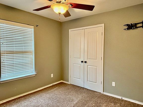 5th image of 707 Dimaggio Dr
