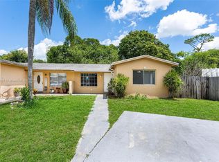 22123 SW 62nd Ct, Boca Raton, FL 33428