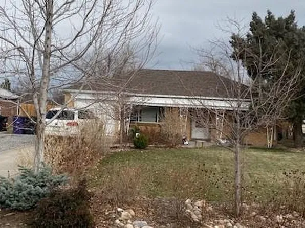 2520 Poplar St, Denver, CO 80207