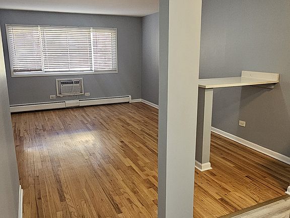 4th image of 1107 Washington Blvd #E